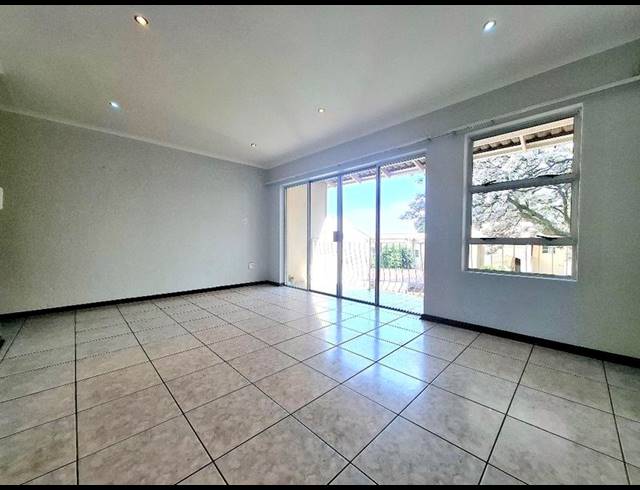 2 BEDROOM PROPERTY TO RENT IN SANDTON CENTRAL